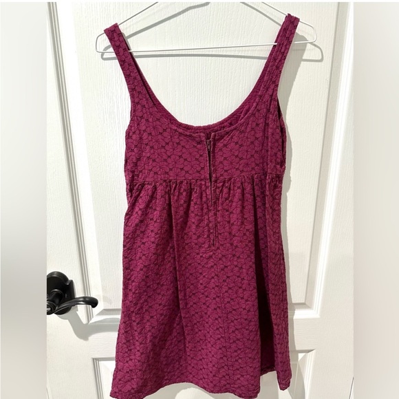 Roxy Purple Floral Lace Eyelet Empire Waist Sleeveless Dress - Picture 4 of 6